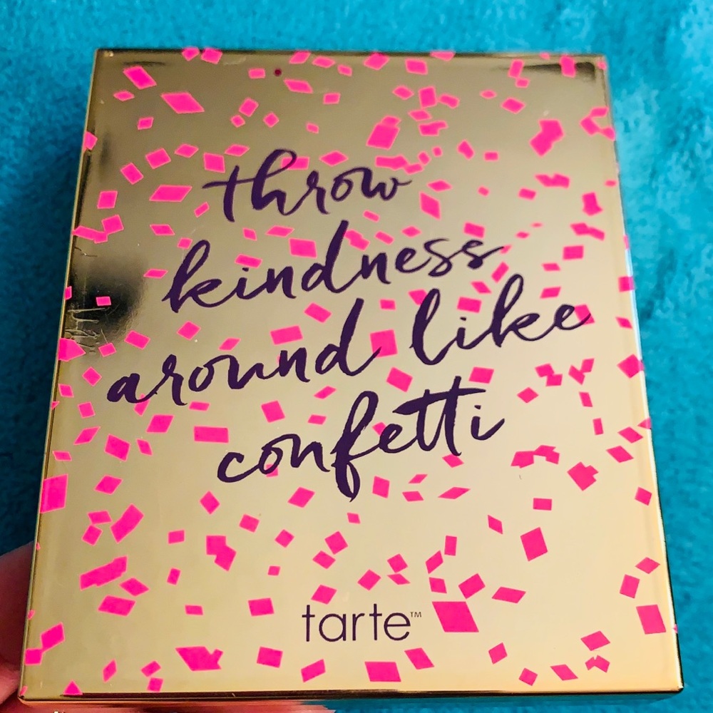 Tarte Throw Kindness like Confetti Palett